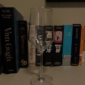 Elegant Clear Wine Glass